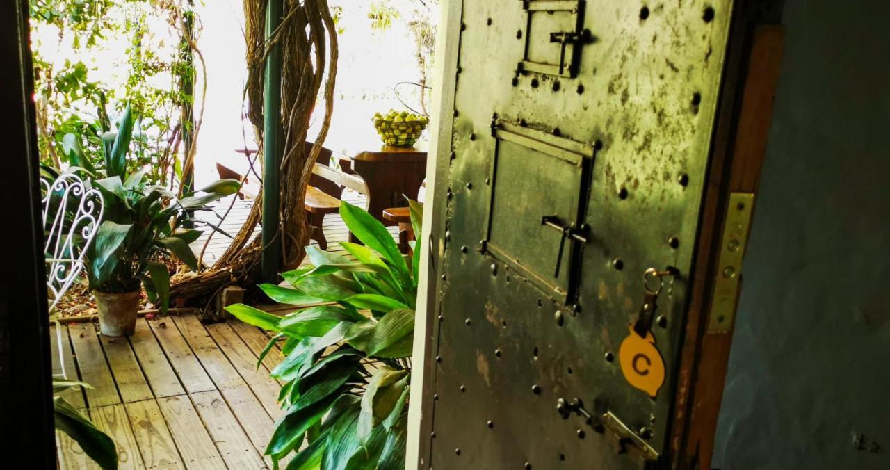 La Casa De Los Limoneros Колонія-дель-Сакраменто Екстер'єр фото